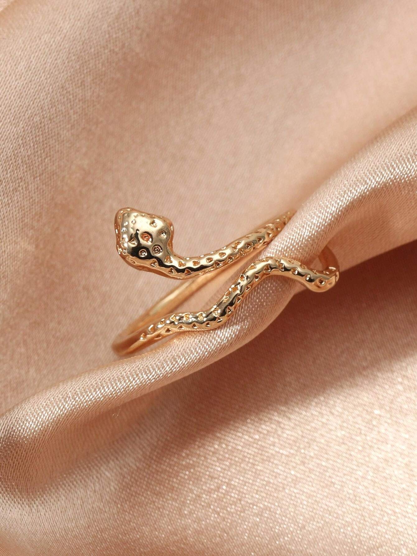 Snake Ring